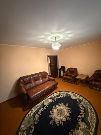 Продам 2к квартиру в центрі - фото 1