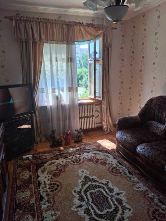 Продам 3-к.квартиру,  Бородинский мкрн, ул. Днепровские пороги - фото 1