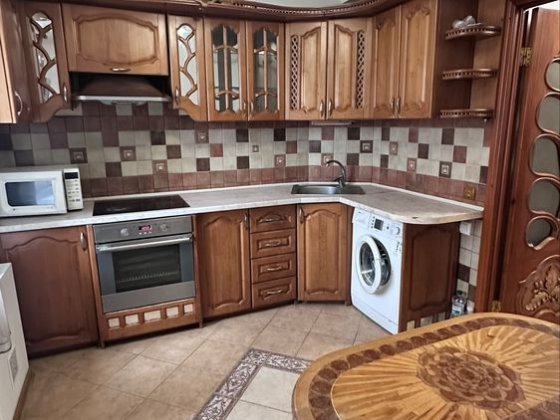 Продаж 2 кімнатної квартири вул. Чорновола Львов