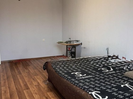 Однокімнатна в малосімейці  на Шкільному Кропивницький