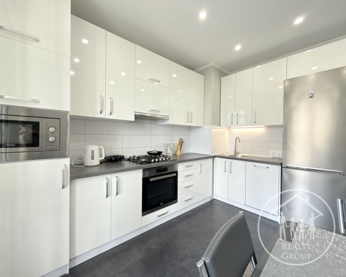 Продам готову 2к квартиру!НОВОБУДОВА!Залізничний р-н!Сяйво-Роксоляни! - фото 1