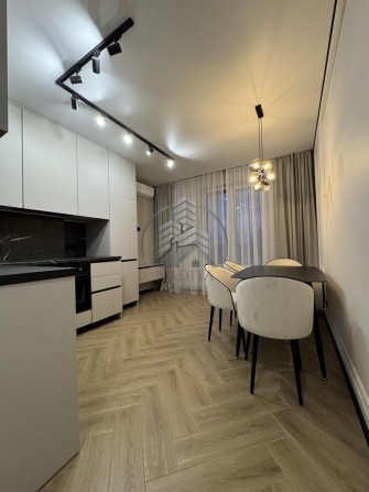 Продаж затишної однокімнатної квартири у новобудові на вул. Щирецькій - фото 1