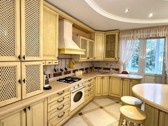 Продаж 4 кім. квартири вул. Повстанська Львів