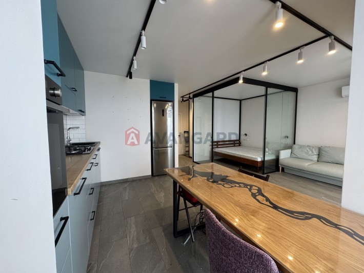 Сучасна студія в ЖК Щасливий - фото 1