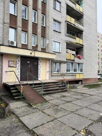 Здається кімната в гуртожитку (блочного типу) - фото 1