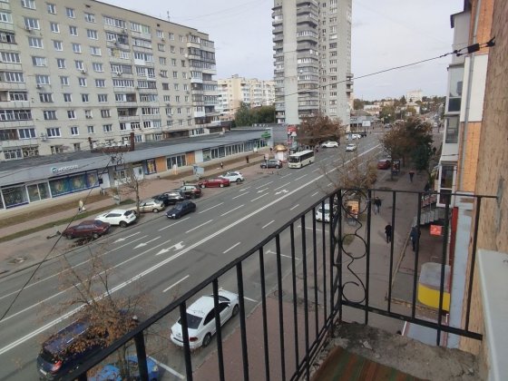 Здам кімнату в комунальній квартирі на довгий термін Чернігів