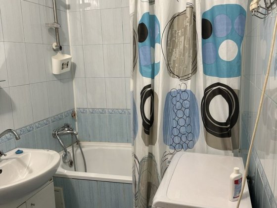 Оренда кімнати (підселення) на Урожаї Литвиненко. Медичний університет Винница