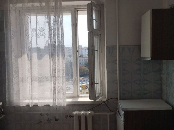 Здам.Кімнату а квартирі для сім'ї без дітей.Без власників.Пирогова. Вінниця