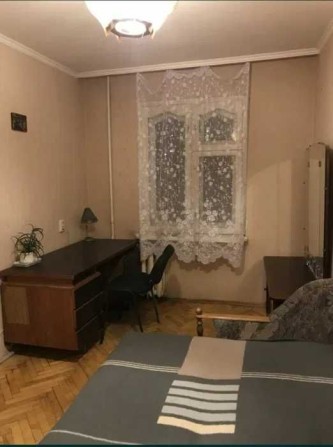 Оренда кімнати  в 3-к. квартирі біля метро Дарниця без господарів . - фото 1