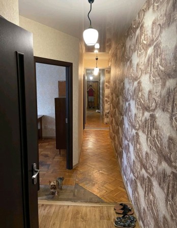 Оренда кімнати для дівчини.Без передоплати за останній місяць - фото 1