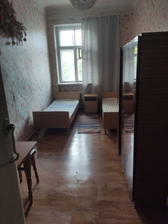 Здам кімнату в гуртожитку, центр метро Вокзальна, Без комісії - фото 1