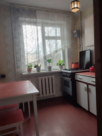 Здається кімната в квартирі без власників р-н Вишенька  4000  дівчині - фото 1