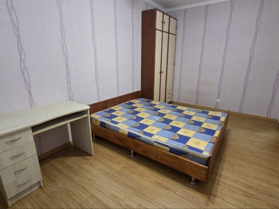 Здам в оренду  3 кімнатну квартиру.  Рн. Поділля. Вінниця