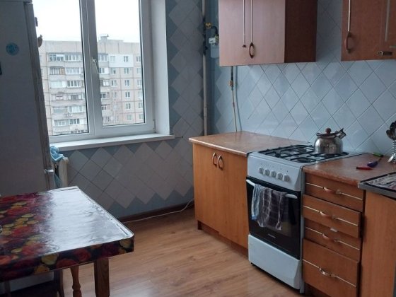 Місце в кімнаті для дівчини БЕЗ ХАЗЯЙКИ на Київській ( Г. Нарбута) Винница