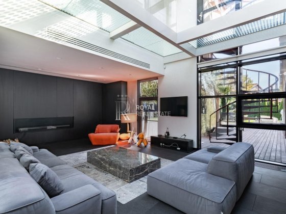 Оренда дизайнерського будинку Київ 4к 488м2 Острів Водників Київ