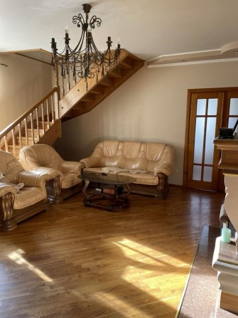 оренда будинку у Сваляві Закарпаття - фото 1