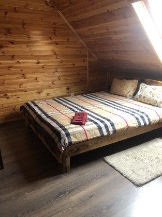 Здам будинок , в дийді є прохід до озера - фото 1