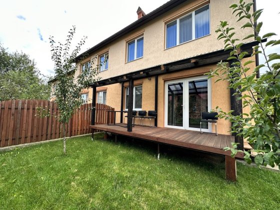 Оренда сучасного таунхауса в Микитинцях Микитинці