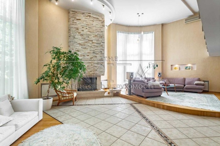 В Оренду будинок в Петропавлівський Борщагівці Басейн Сауна цоколь газ - фото 1