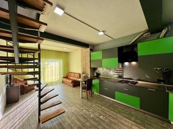 Оренда таунхаусу, Гатне Гатне