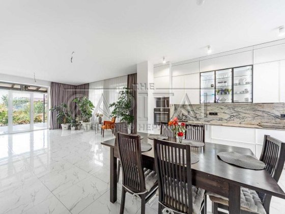 Оренда будинку 3 власни садом Газове опалення Тераса  барбекю зона Гатне