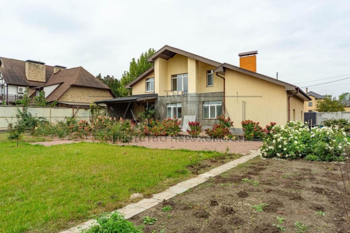 Вперше в оренду! Просторий сімейний будинок з власним садом — с. Гатне - фото 1