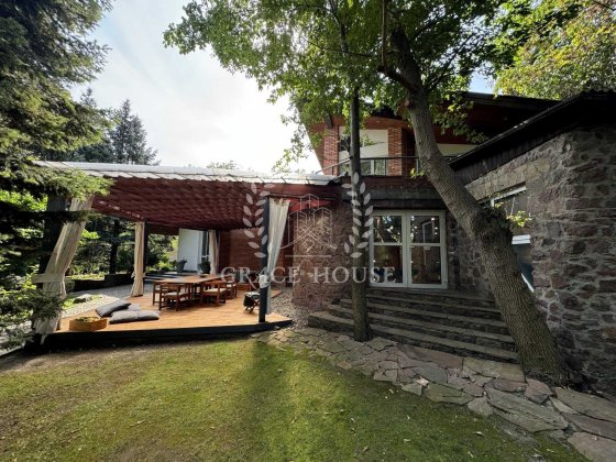 Аренда дома с бассейном и садом Конча-Заспа Козин 70 соток земли Козин