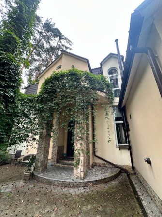 Оренда сучасного будинку у Ворзелі 370 кв м - фото 1