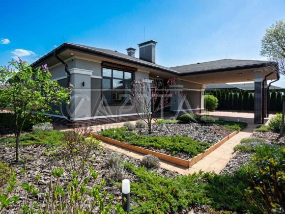 Оренда будинку у котеджному містечку Золоче | Везувій | Вишеньки