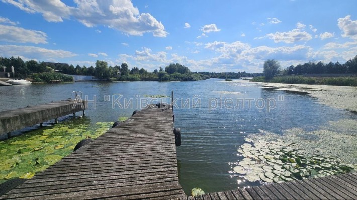 Оренда будинку з банею Осокорки 4-й Шлюз. Берег затоки Дніпра. - фото 1