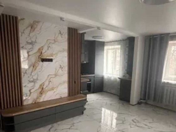 2 кім в ЦЕГЛІ з КАП РЕМОНТОМ середній поверх ЦЕНТР (718587) Днепр