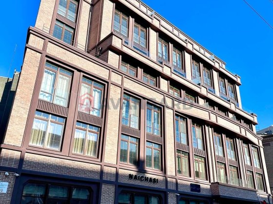 Продам квартиру з терасою Дніпро