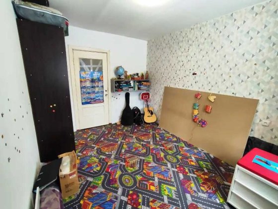 Продам 3-кімнатну квартиру у будинку з підвалом, Робоча 95А Днепр