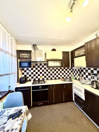 Продаж 2к по вул.Космонавтів (гараж+ комірка) - фото 1