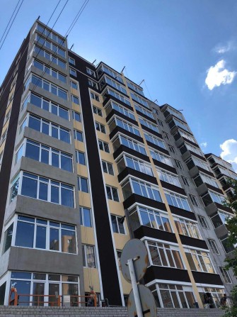 Продам 2х комнатную Срочно в рассрочку - фото 1