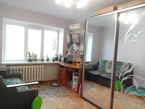 Продам 2-кімнатну квартиру в Шевченківському районі, вул. Корищенка