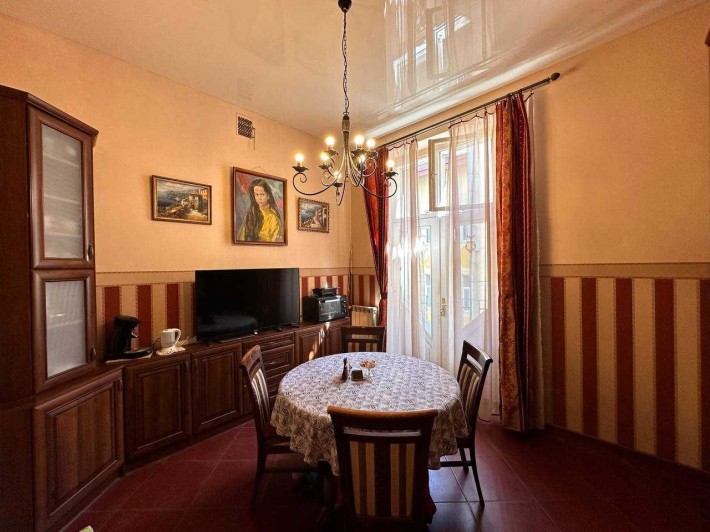 Продаж 3-кім квартири по вул. Братів Рогатинців, правильне планування - фото 1