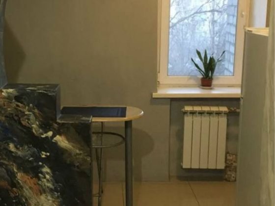 Продам 1К.Квартиру ЦЕНТР пр.Металлургов Собственник. Запоріжжя