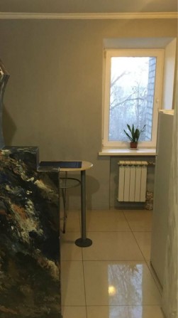 Продам 1К.Квартиру ЦЕНТР пр.Металлургов Собственник. - фото 1