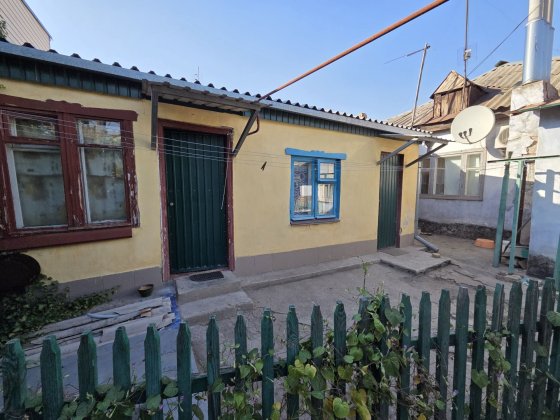 Продам 3к квартиру на земле Николаев