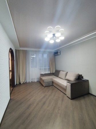 Продаж двокімнатної квартири в центрі міста - фото 1