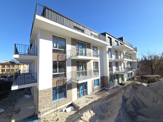 Лисеницька.Клубний будинок у Мальовничому місті! Львов