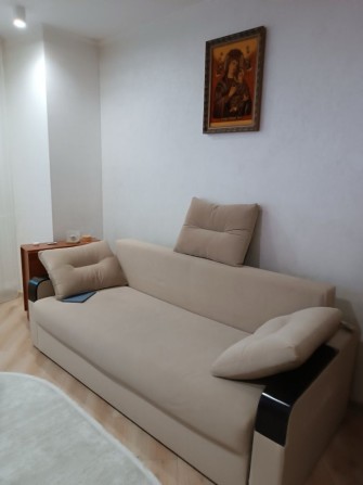 Продам 2-кімнатну квартиру у Львові, вул. Довга - фото 1