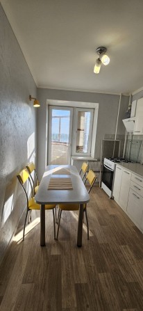 Продам 1к.кв по вул. Залізнична ( Олександрівського р-ну) - фото 1