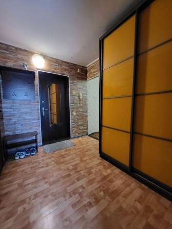 Продам 1 комн. кв Правый Берег / 3 этаж из 9 - фото 1