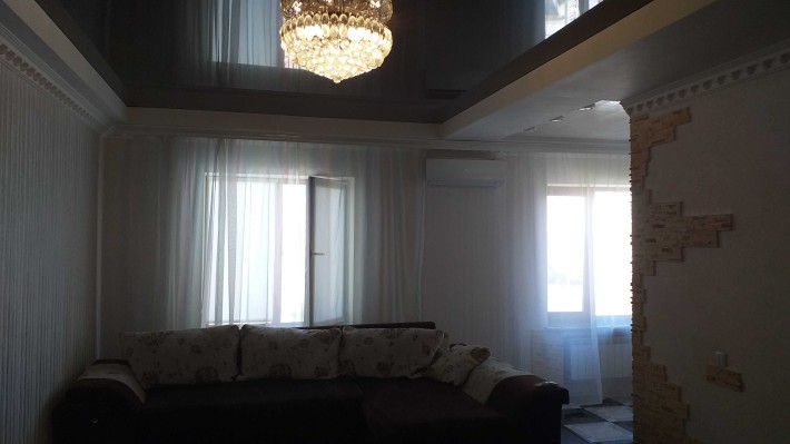 Продам 2-х к.кв на Пісках - фото 1