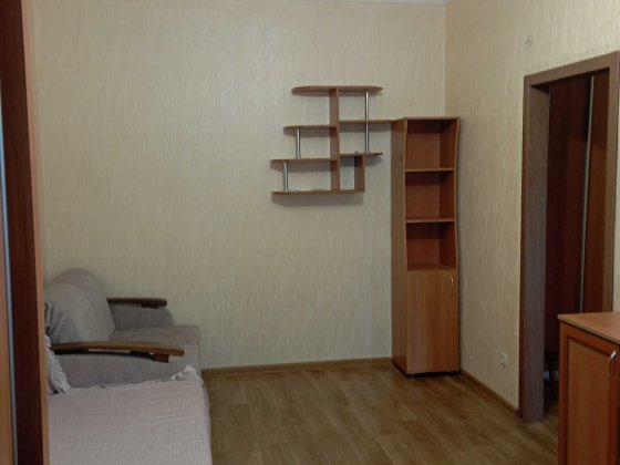 Продам 1 кімнатну квартиру