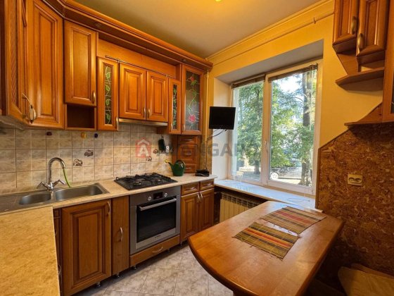 Продається 2 кім.кв, 43,5м2 з Євроремонтом. Львов