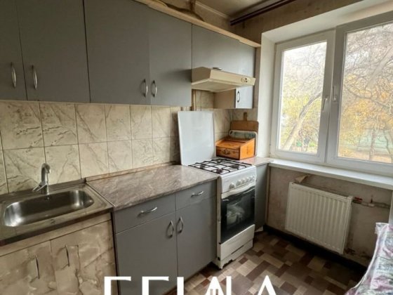 4к квартира вул. Яновського, поруч критий ринок, 2/5, 60 м2 Кропивницкий