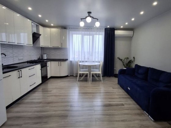 3 кімнатна видова квартира Польова Житомир